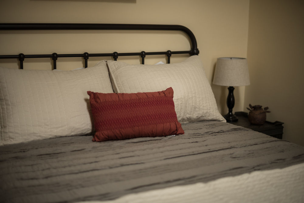 Creekside Inn Oneida Екстериор снимка