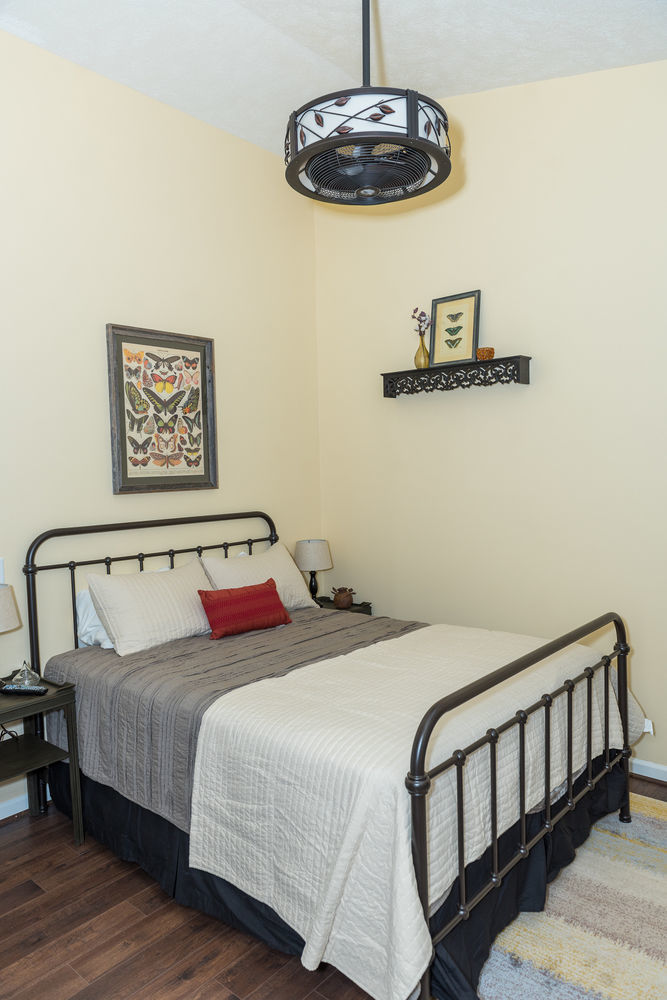Creekside Inn Oneida Екстериор снимка